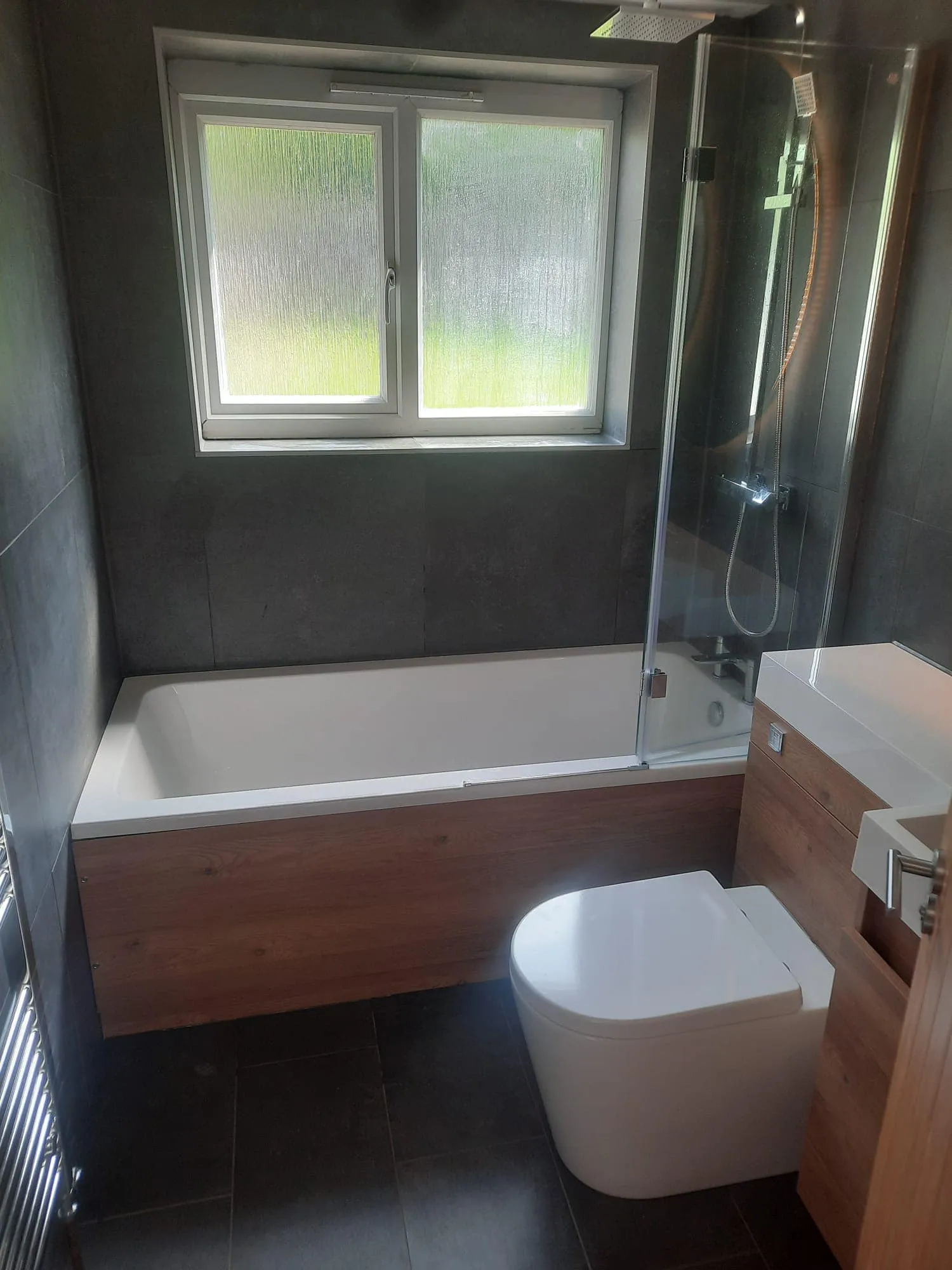 Bathroom Renovation in Barbourne North - photo 3