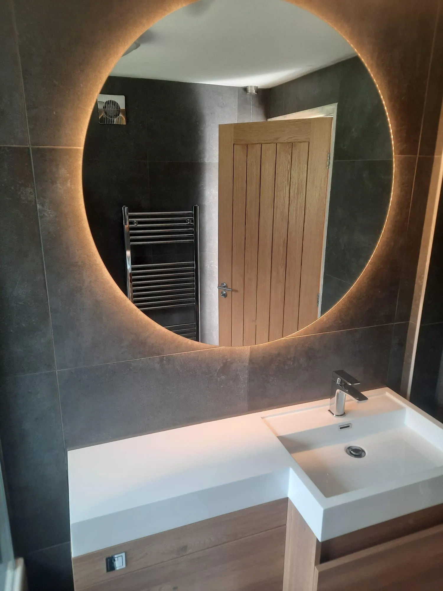 Bathroom Renovation in Barbourne North - photo 5