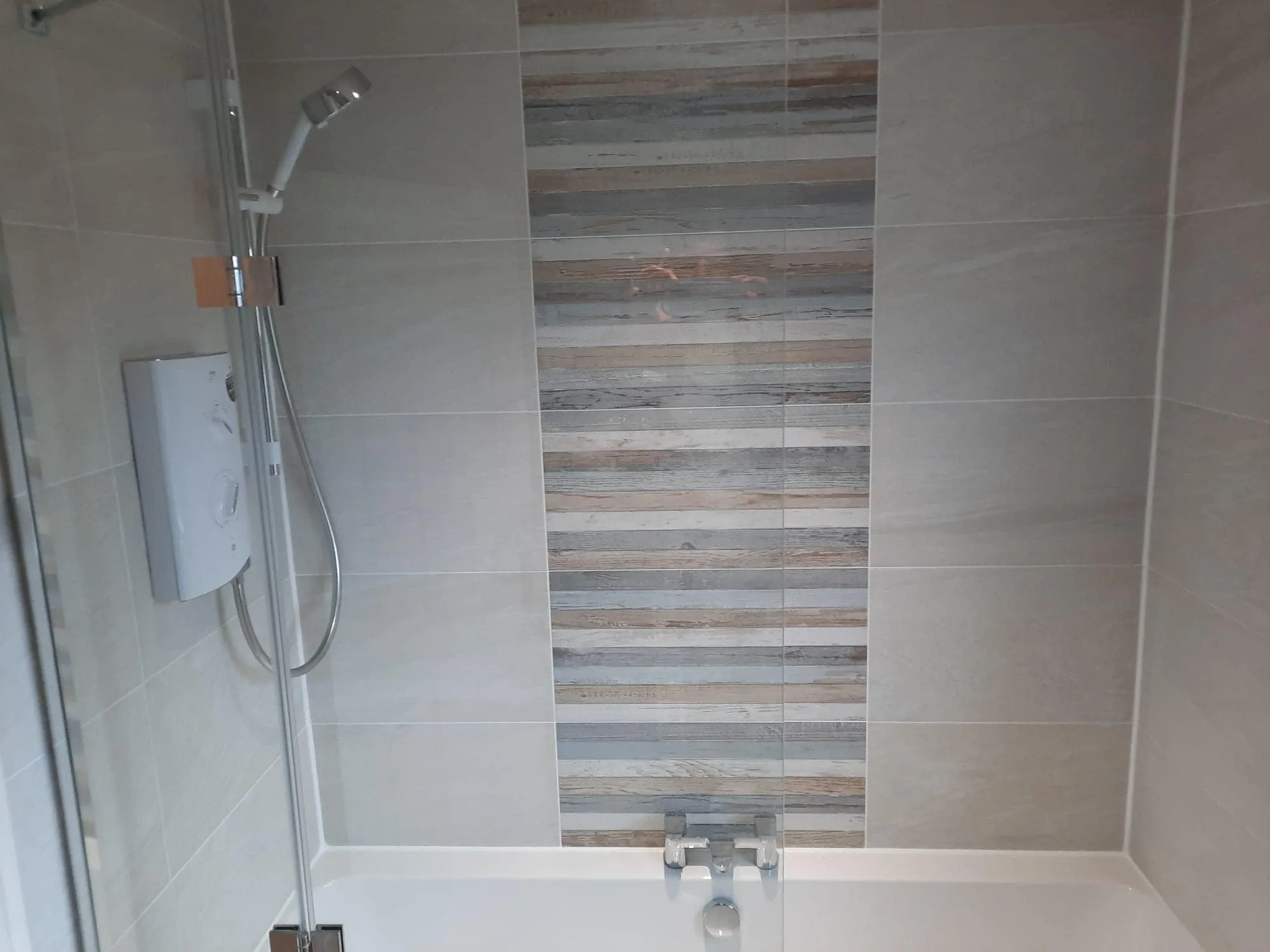 Bathroom Renovation in Fernhill Heath - photo 2