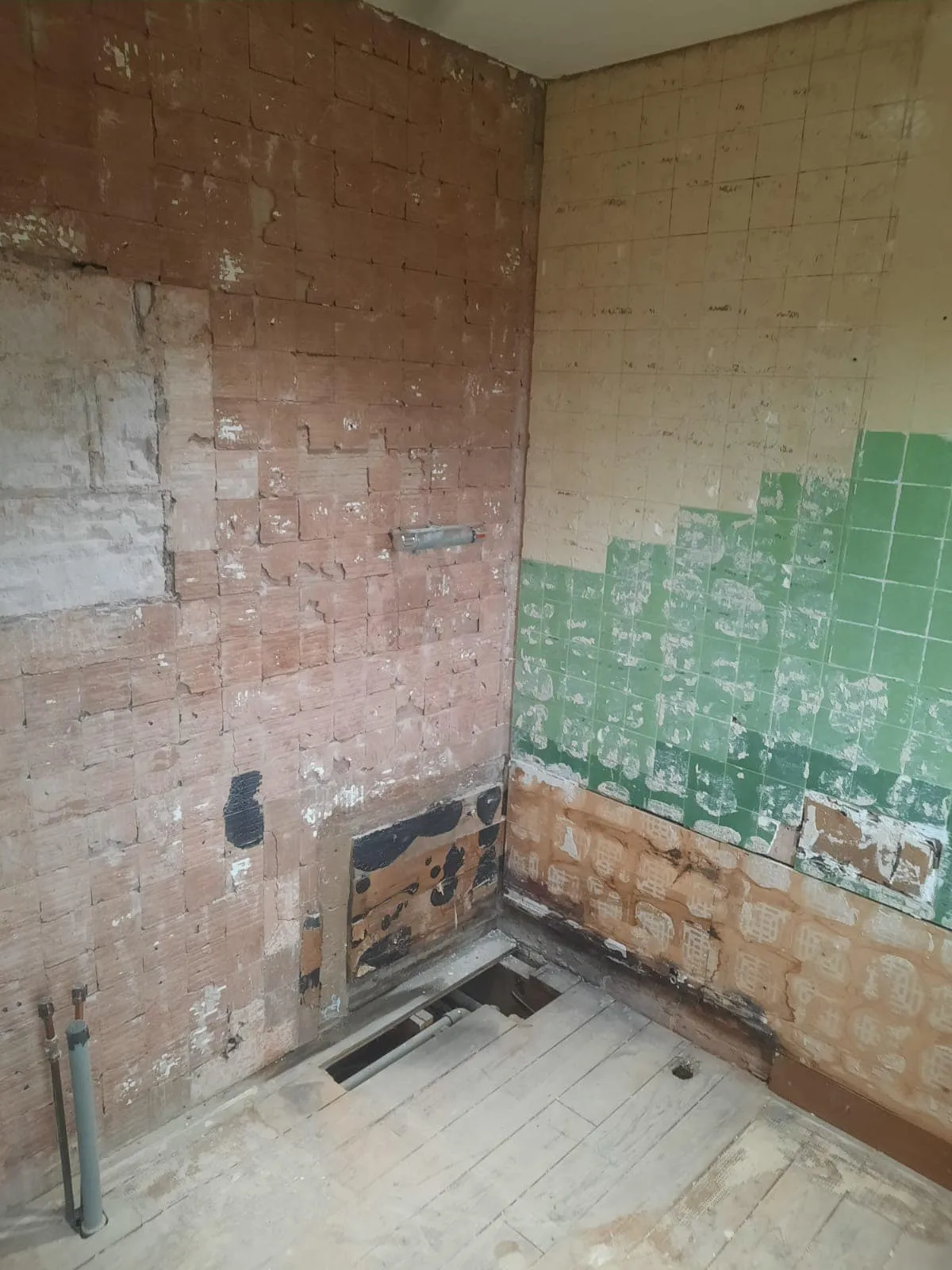 Bathroom Renovation in St John's West - photo 4